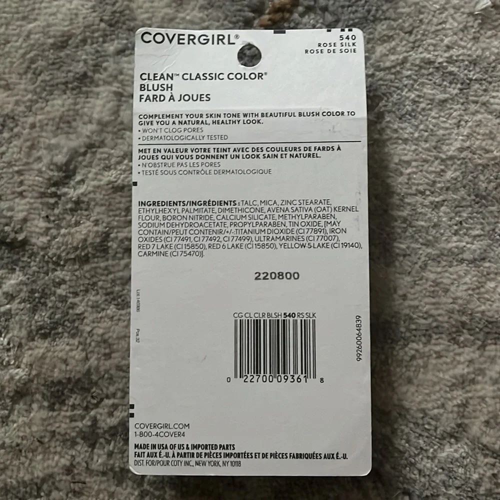 NWT Covergirl Blush 540 Rose Silk